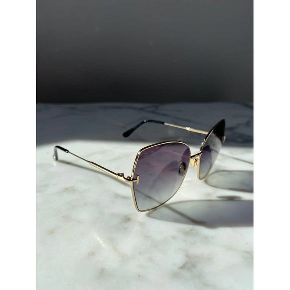 NEW Tom Ford Farah TF0951 Sunglasses in Gold - Picture 6 of 6